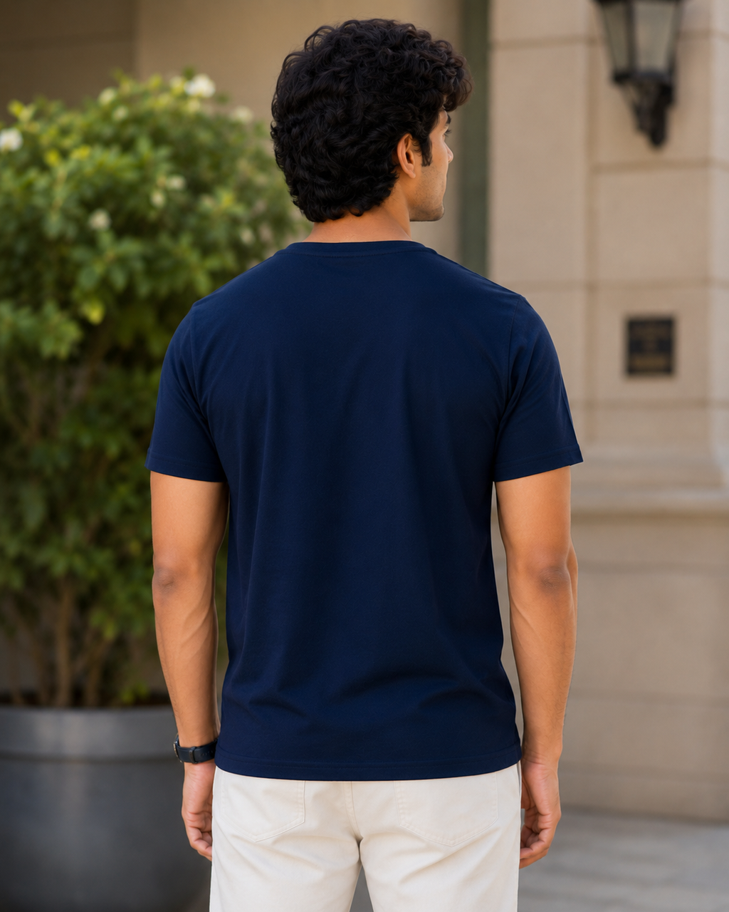 Dot Tee - Round-Neck Half-Sleeve