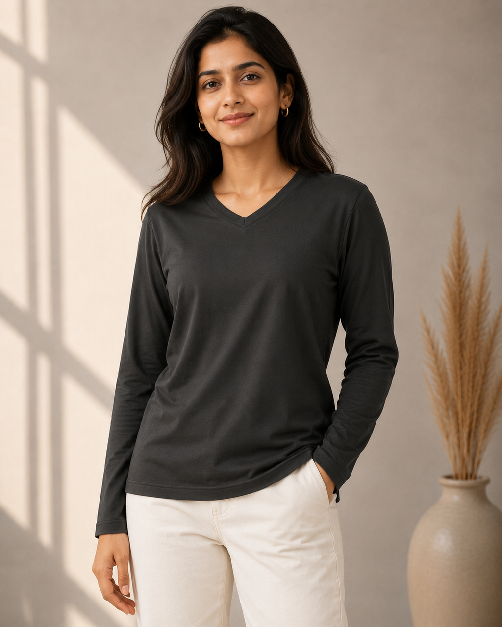Edge Vee – Full - V-Neck Full-Sleeve