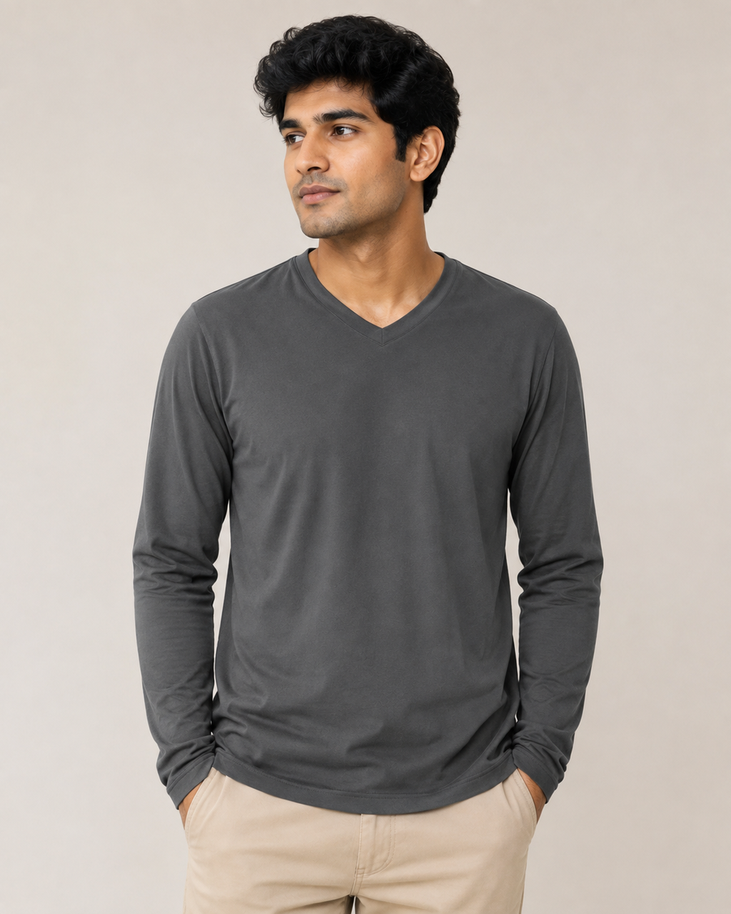 Edge Vee – Full - V-Neck Full-Sleeve