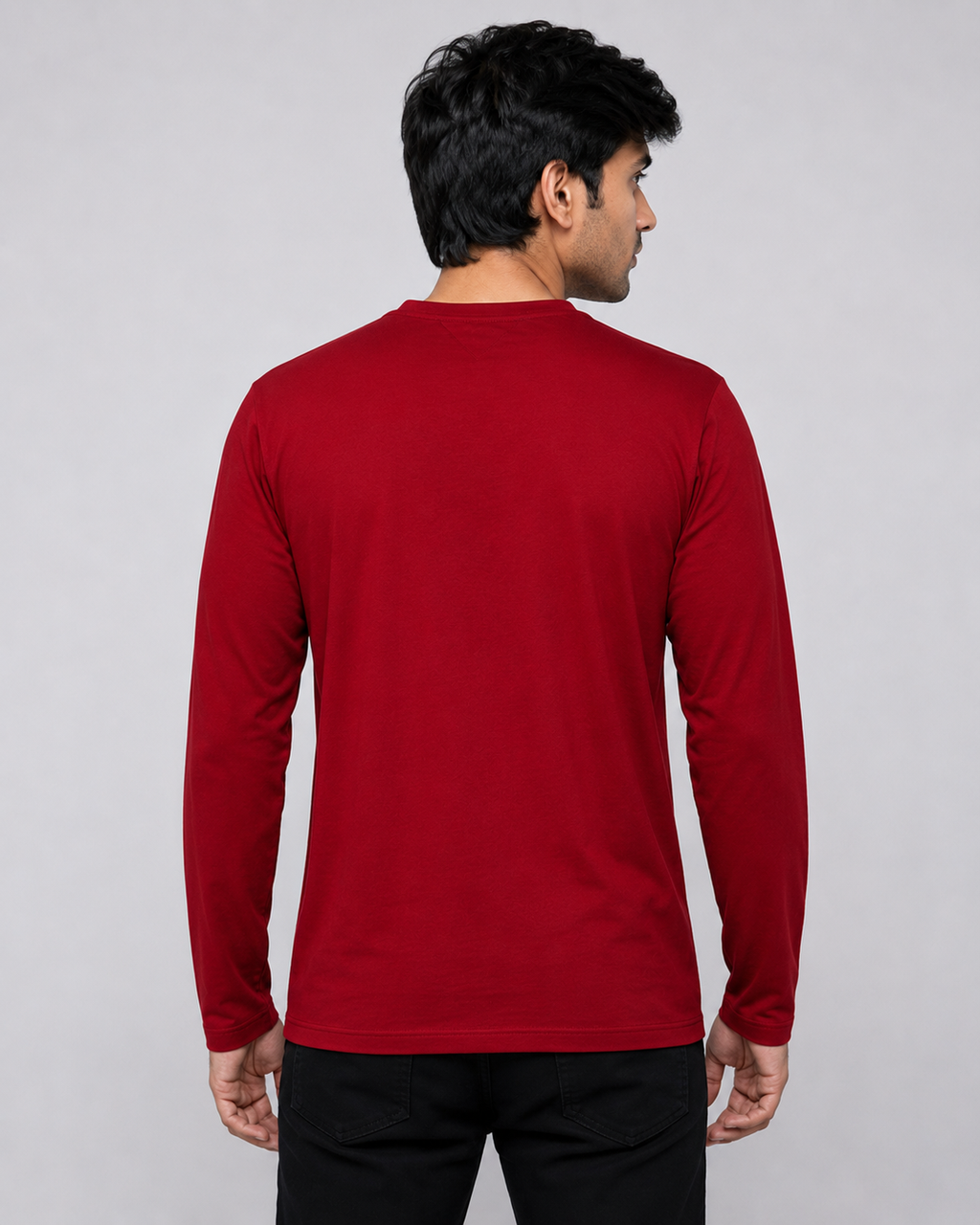 Edge Vee – Full - V-Neck Full-Sleeve
