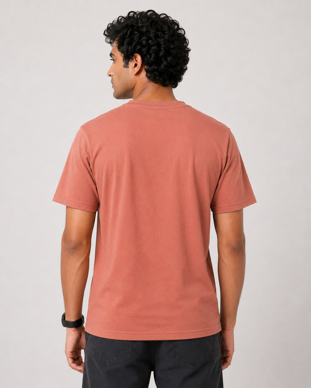 Edge Tee - Round-Neck Half-Sleeve