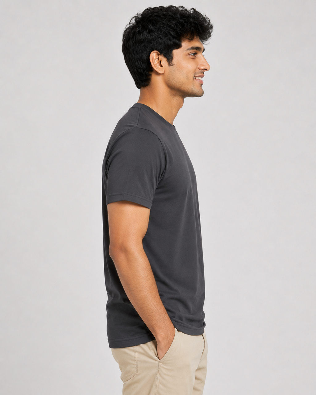 Edge Tee - Round-Neck Half-Sleeve