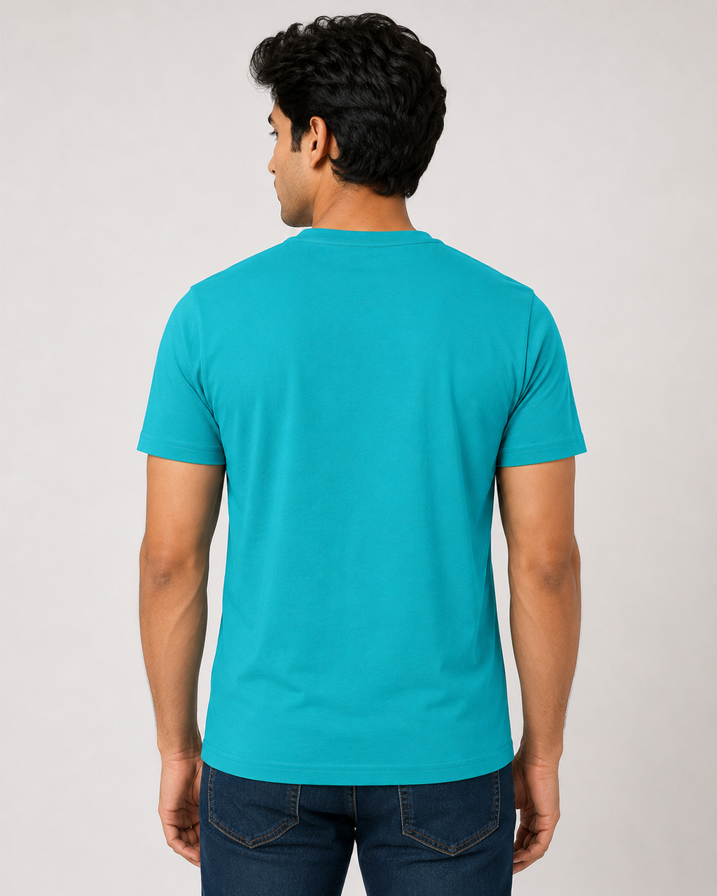 Edge Vee - Half - V-Neck Half-Sleeve