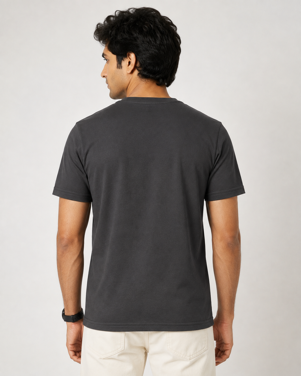 Edge Vee - Half - V-Neck Half-Sleeve