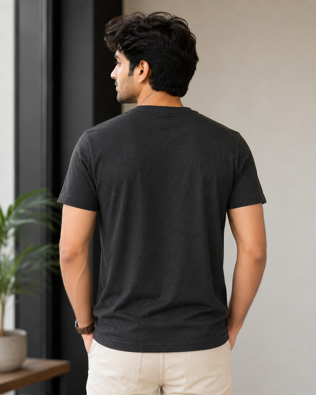 Edge Vee - Half - V-Neck Half-Sleeve