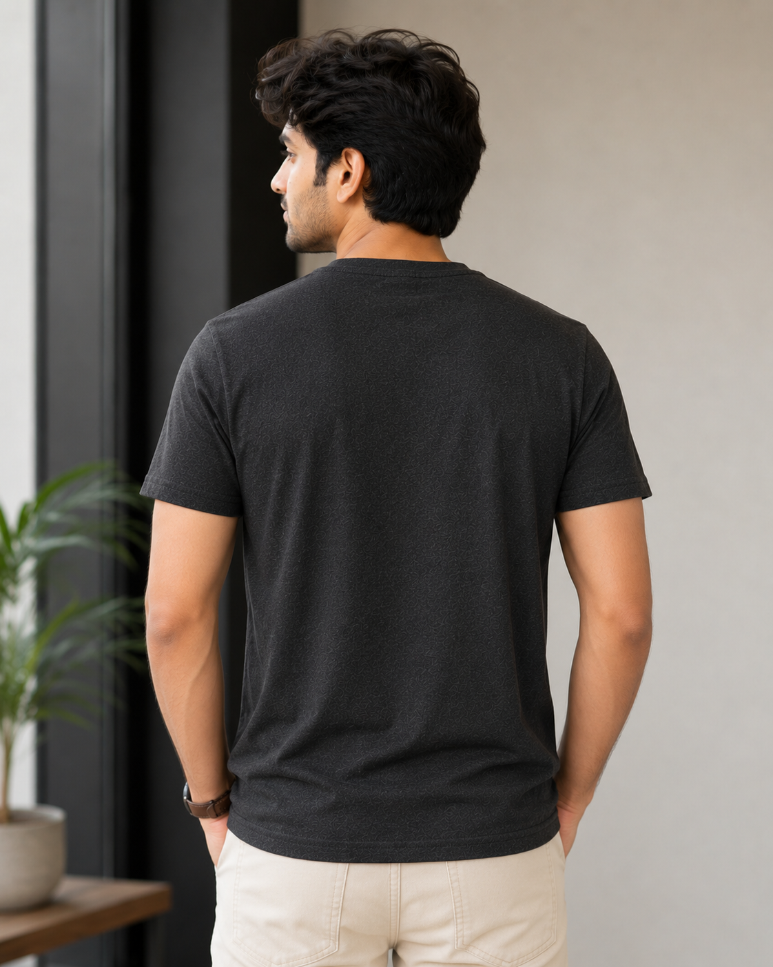 Edge Vee - Half - V-Neck Half-Sleeve