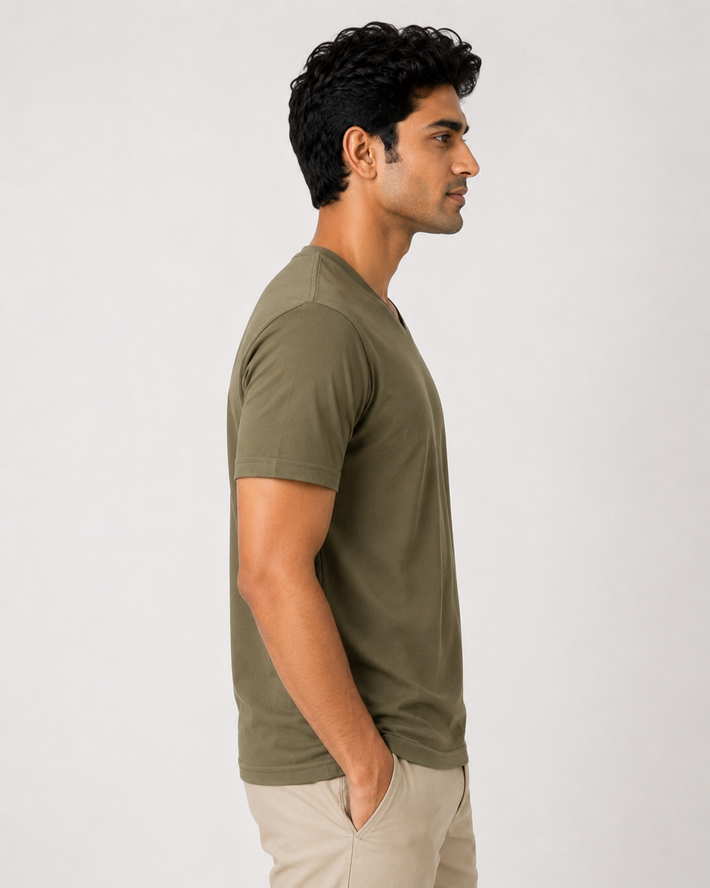 Edge Vee - Half - V-Neck Half-Sleeve