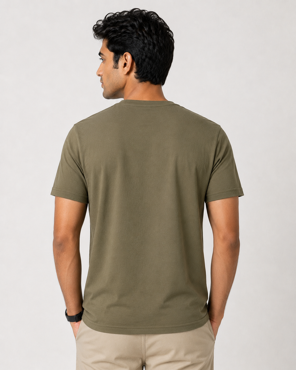 Edge Vee - Half - V-Neck Half-Sleeve