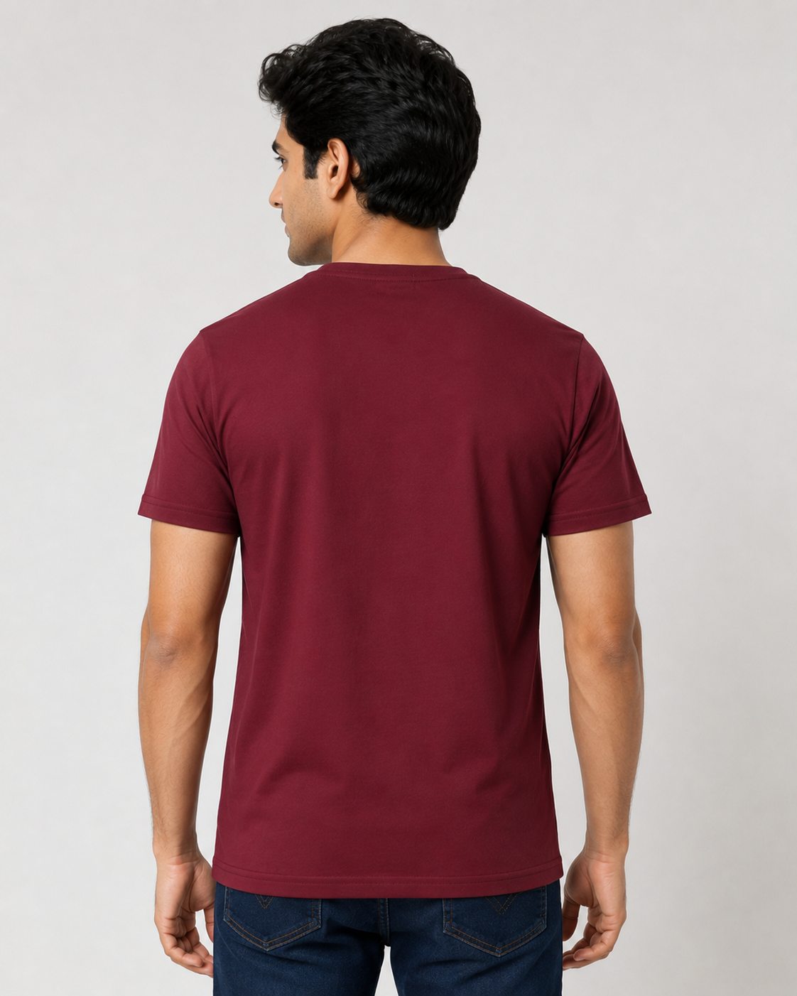 Edge Vee - Half - V-Neck Half-Sleeve