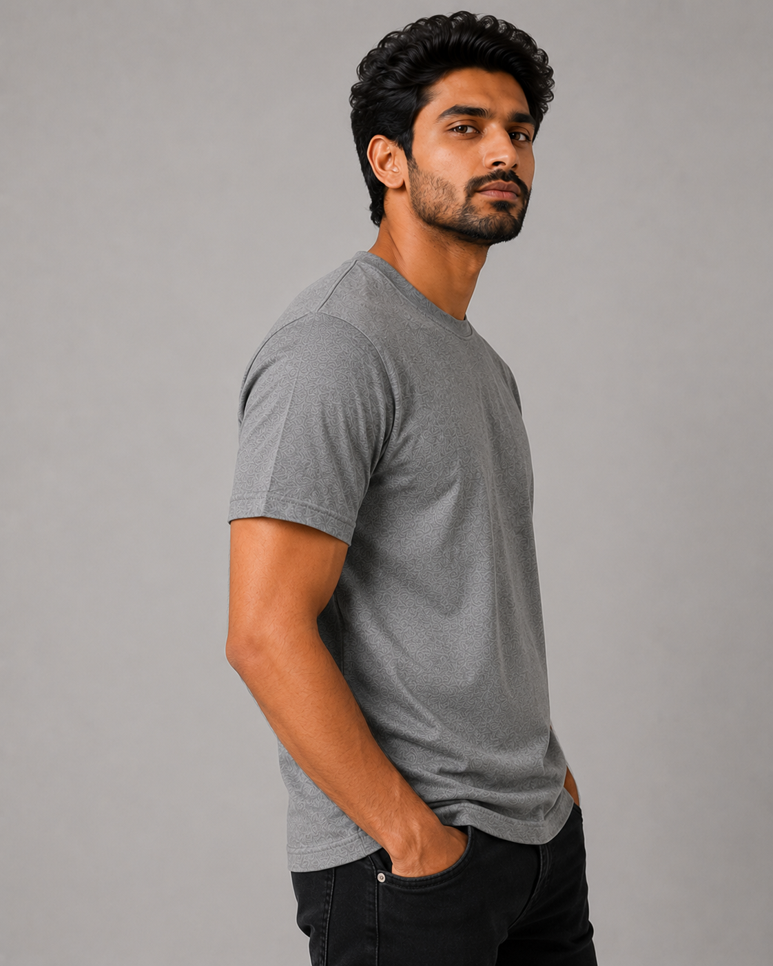 Edge Tee - Round-Neck Half-Sleeve