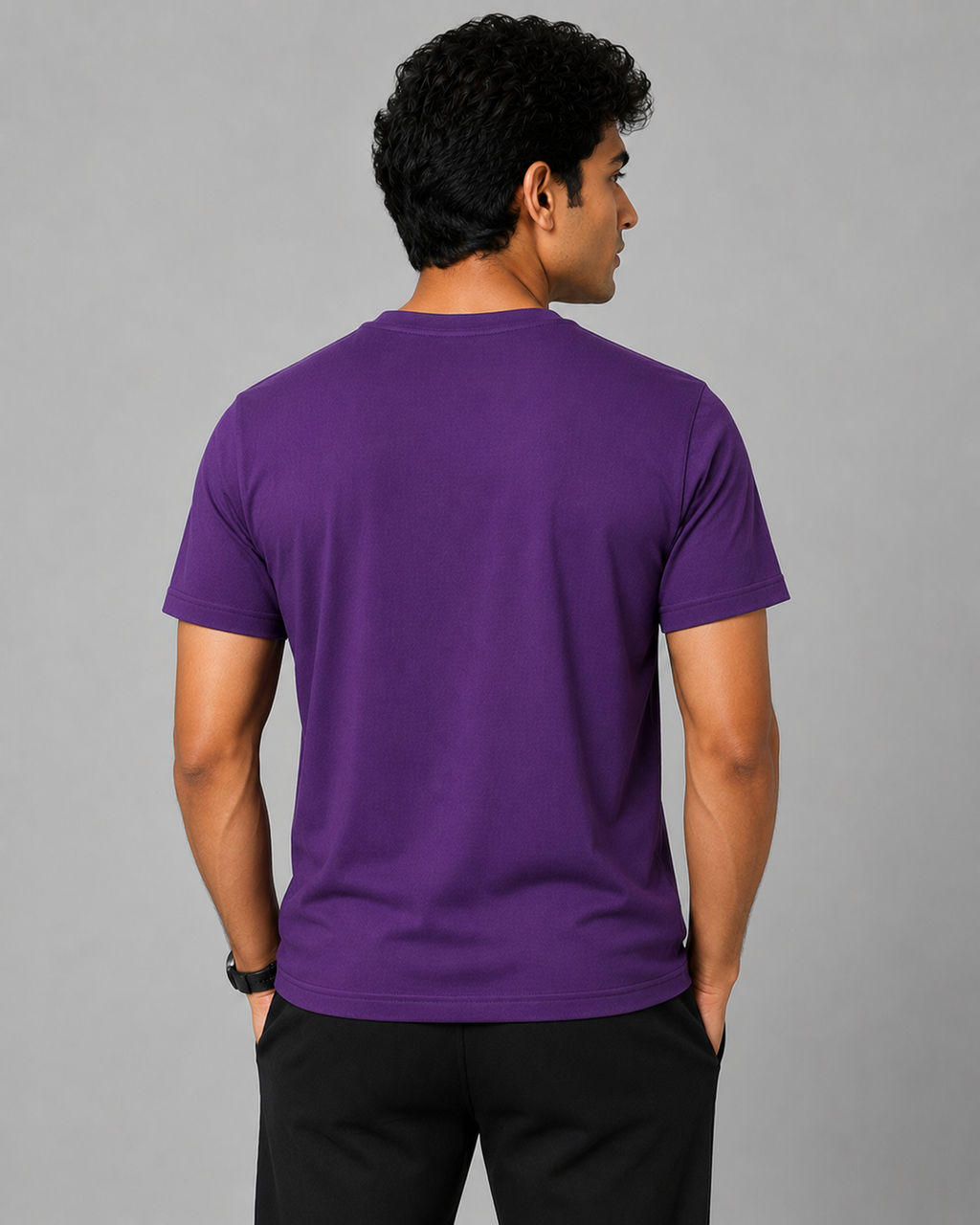 Edge Tee - Round-Neck Half-Sleeve