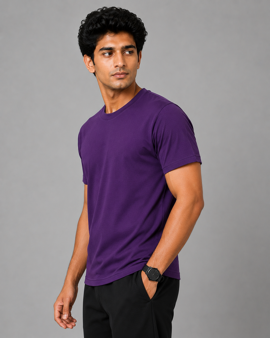 Edge Tee - Round-Neck Half-Sleeve