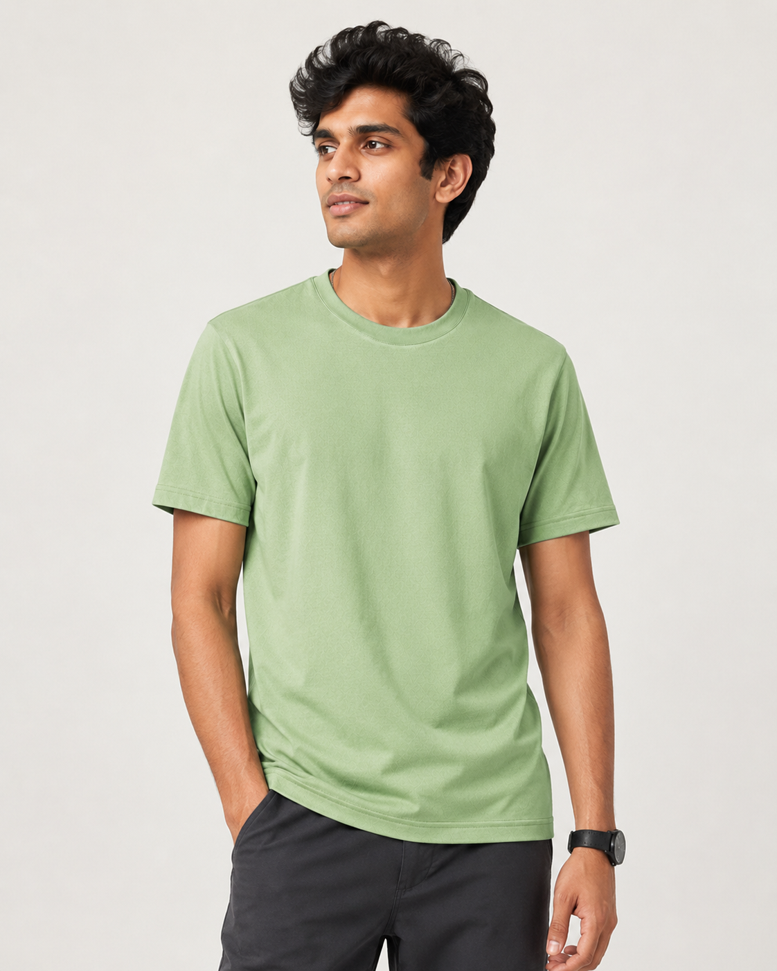 Edge Tee - Round-Neck Half-Sleeve