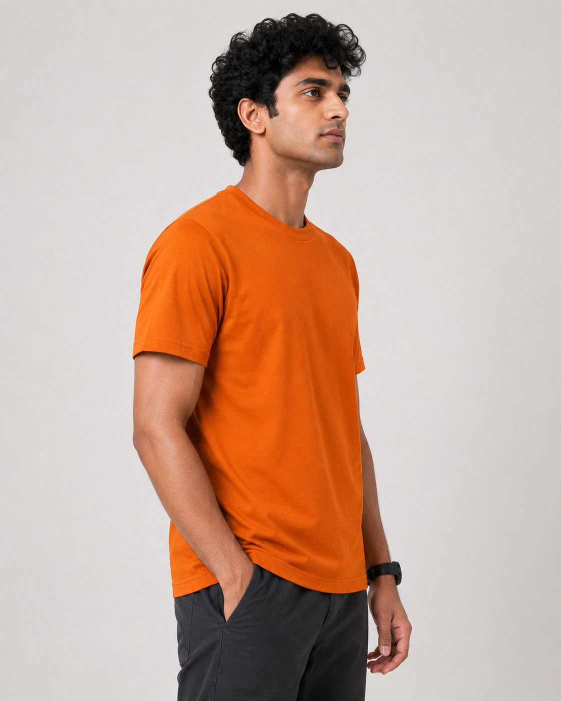 Edge Tee - Round-Neck Half-Sleeve