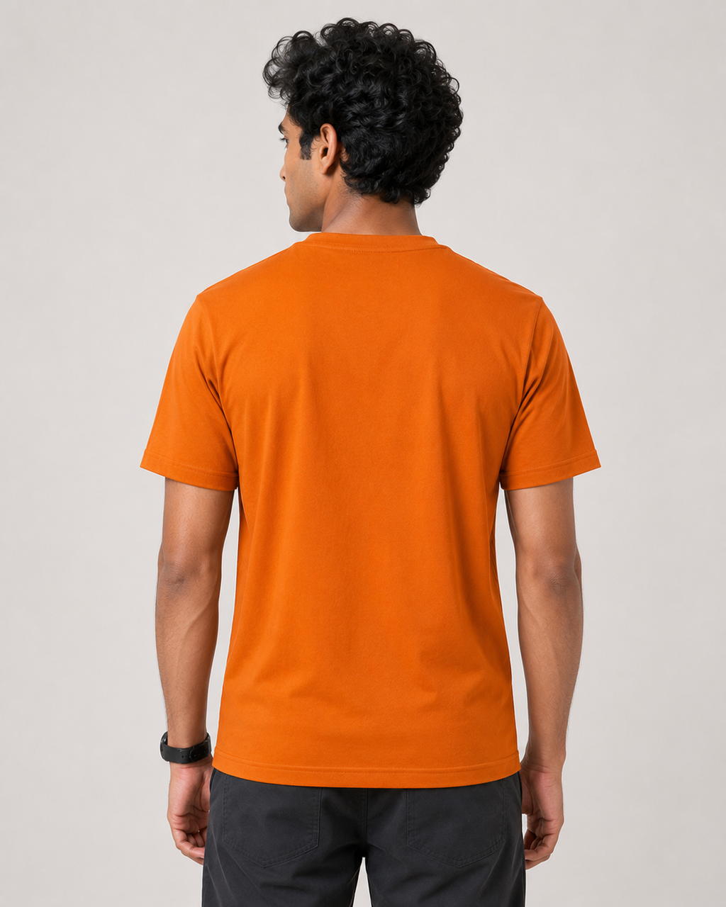 Edge Tee - Round-Neck Half-Sleeve