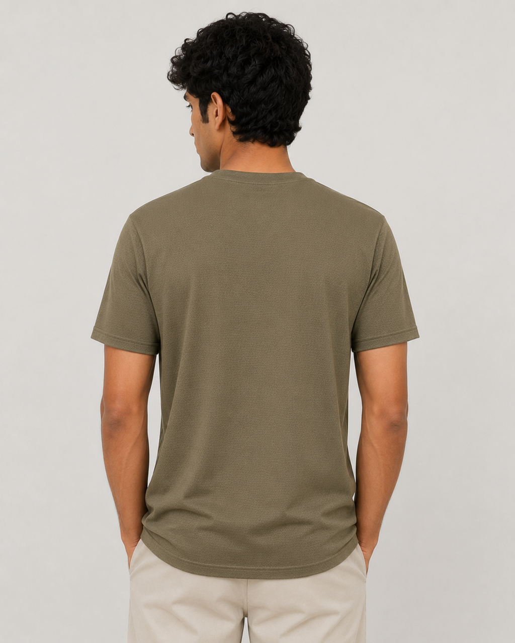 Edge Tee - Round-Neck Half-Sleeve