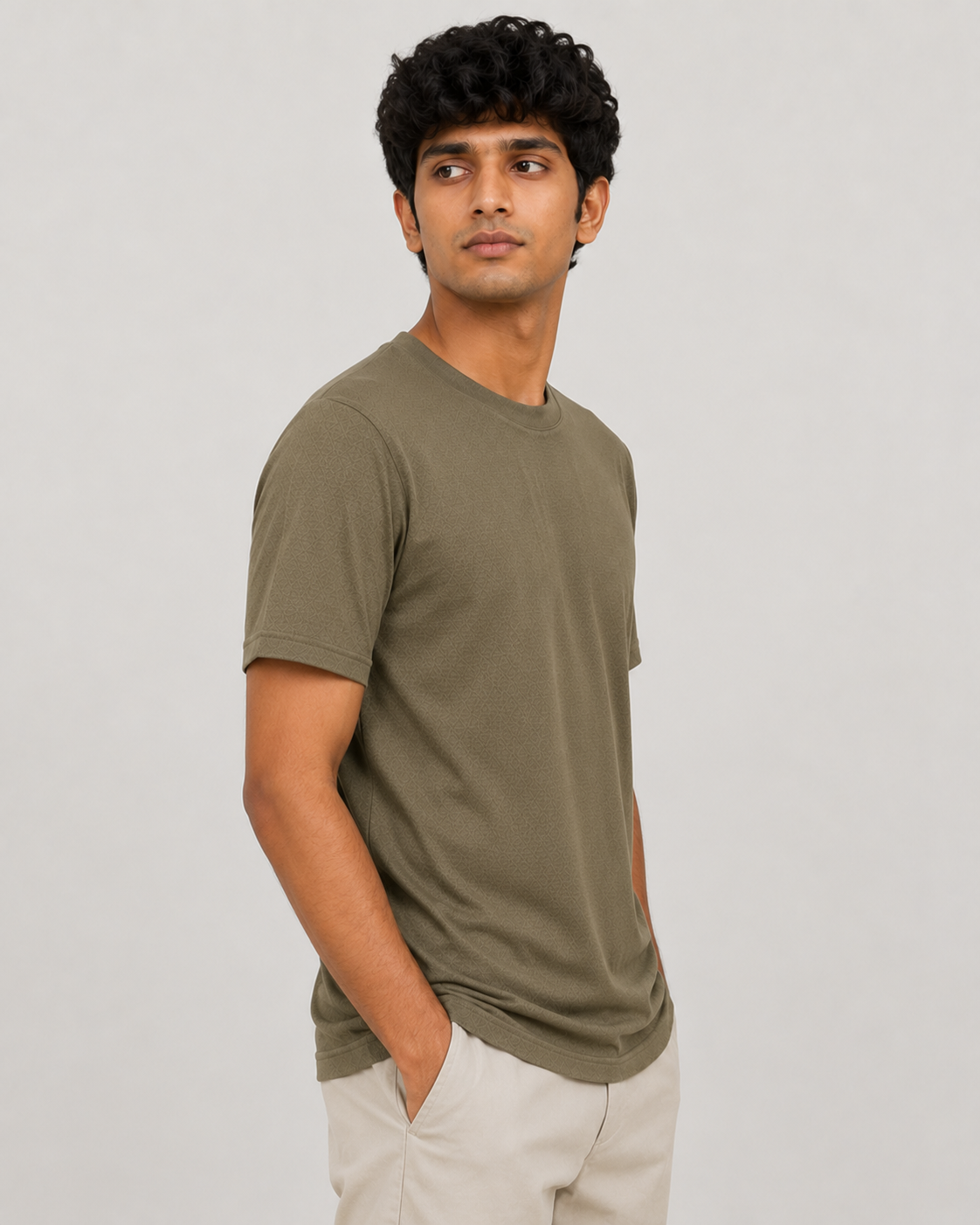 Edge Tee - Round-Neck Half-Sleeve