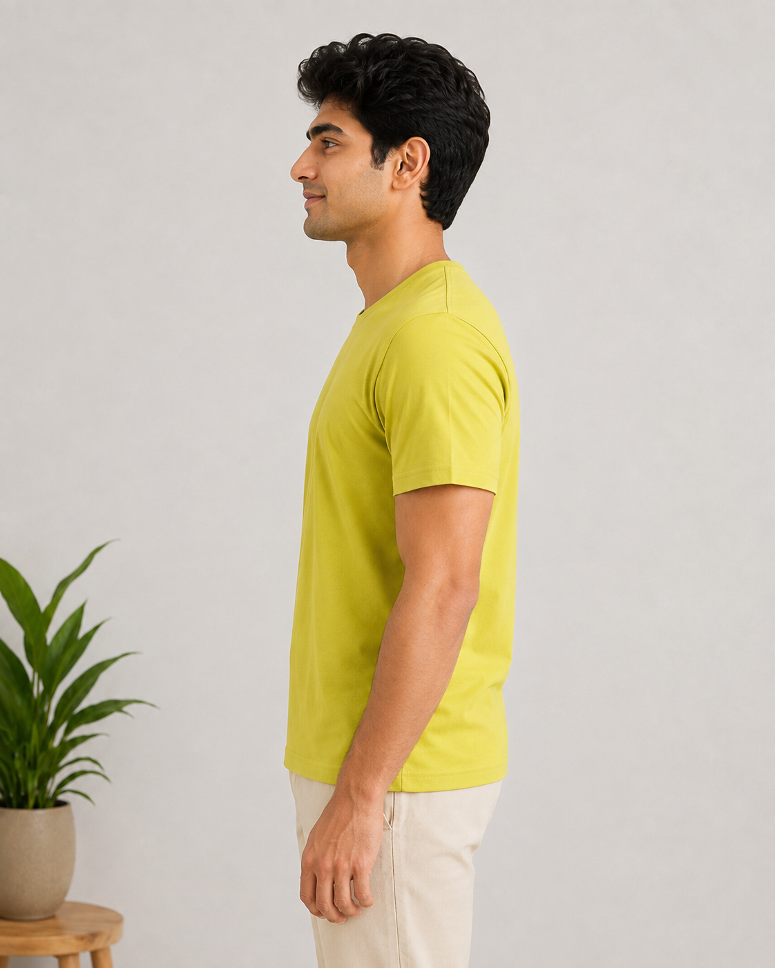 Dot Tee - Round-Neck Half-Sleeve